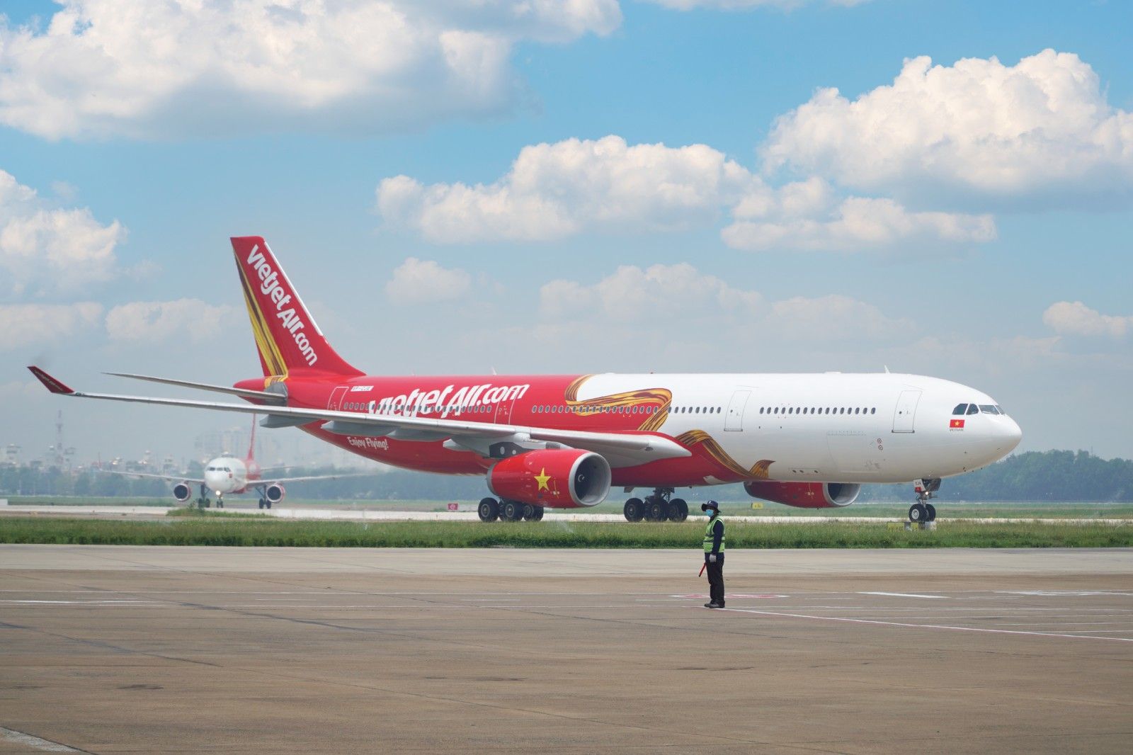 Vietjet Có Bao Nhiêu Máy Bay? Tìm Hiểu Quy Mô Đội Bay Của Hãng Hàng Không Vietjet