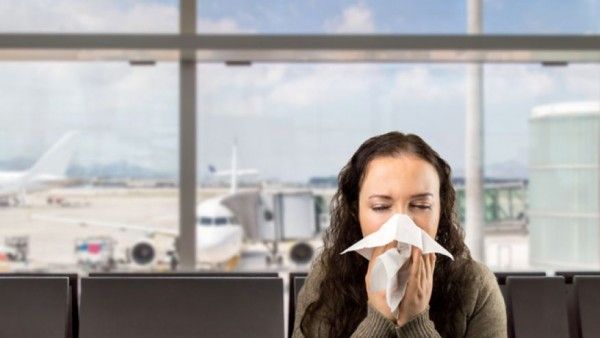 Cách giữ gìn sức khỏe trong suốt chuyến bay: Những lưu ý không thể bỏ qua