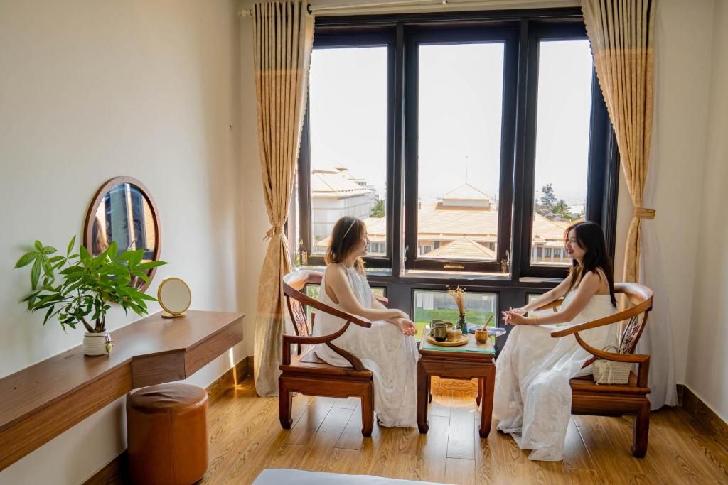 Khách sạn gần biển Viu nhìn ra biển Đà Nẵng: Top lựa chọn không thể bỏ qua