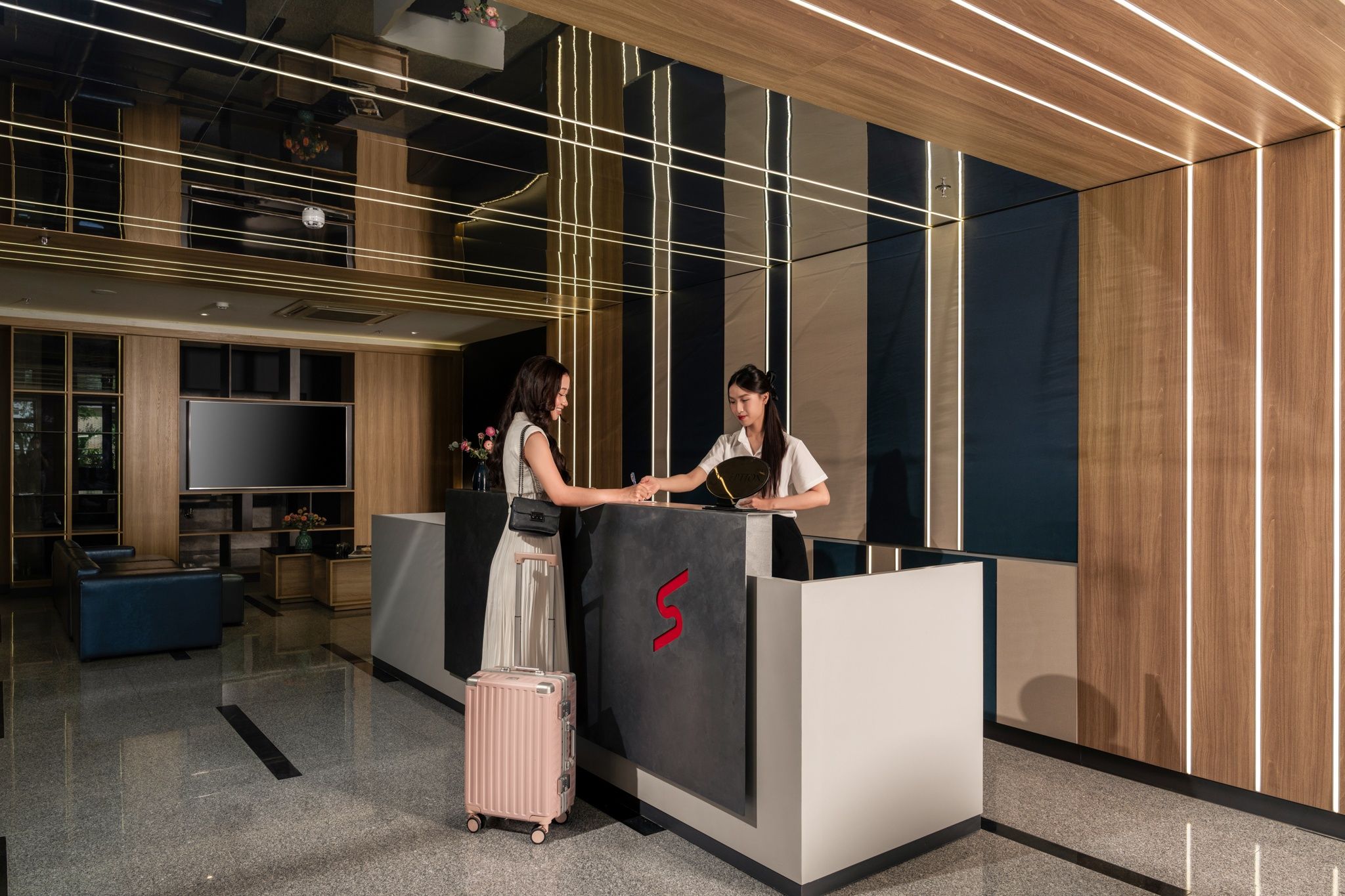 Rest Hotel: Khám Phá “Nơi Nghỉ Dưỡng Đỉnh Cao” Tại Đà Nẵng