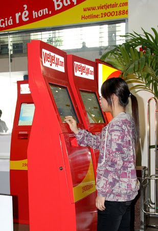 Hướng dẫn chi tiết cách sử dụng kios check-in tự động cùng Vietjet