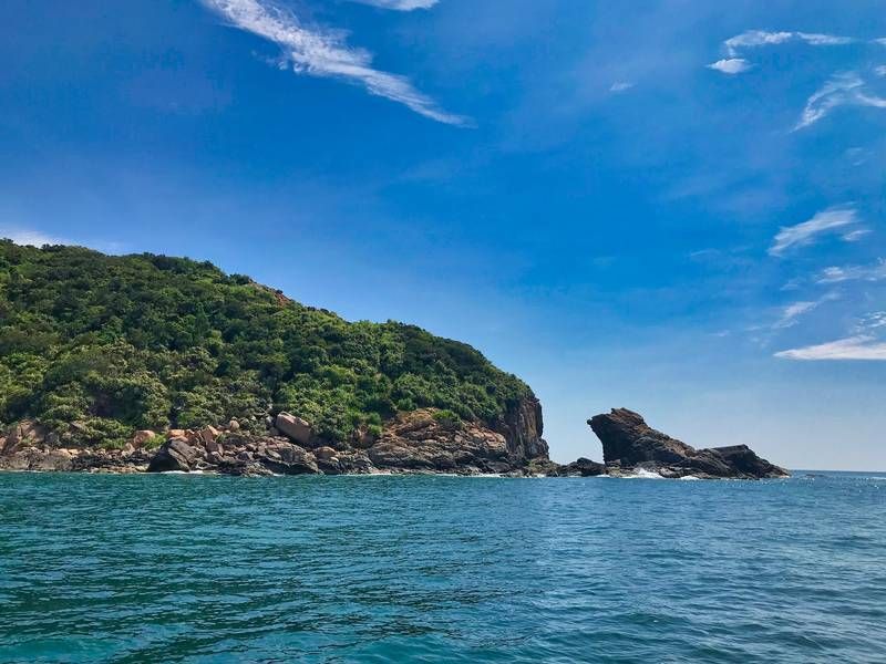 Khám Phá Vẻ Đẹp Hoang Sơ Của Mũi Nghê Đà Nẵng Cùng Vietjet