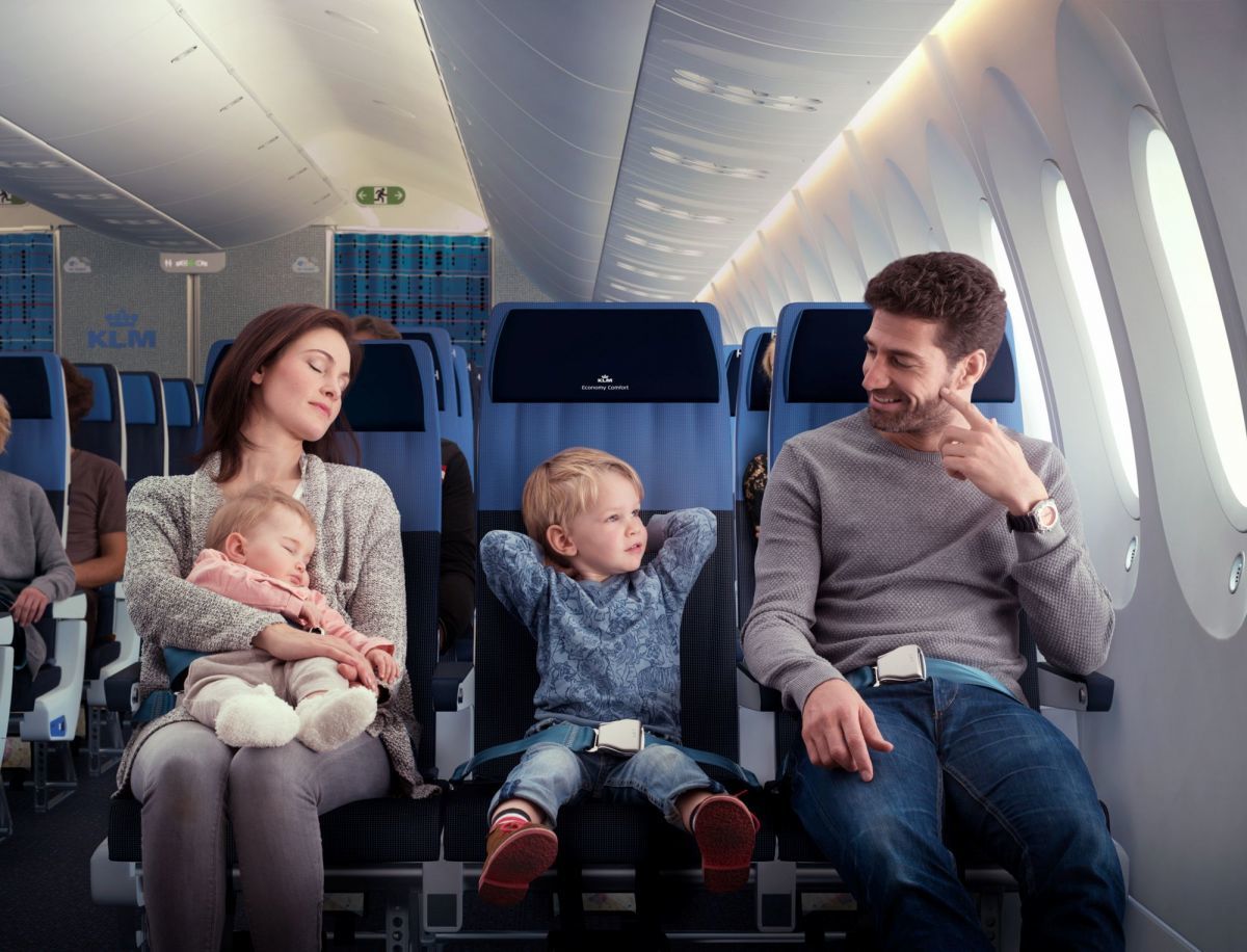 Chọn Chỗ Ngồi Phù Hợp Cho Trẻ Em – Lưu Ý Quan Trọng Khi Du Lịch Cùng Vietjet Giá Rẻ