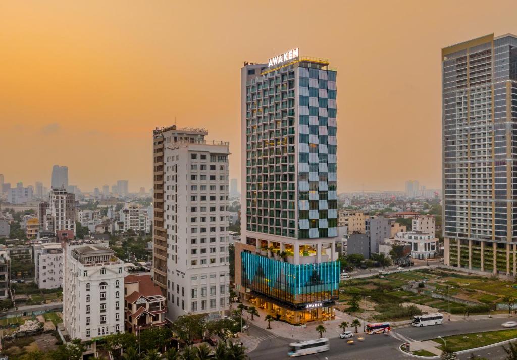 Dịch vụ Hỗ Trợ Hành Khách Quốc Tế: Chìa Khóa Để Chuyến Đi Của Bạn Trở Nên Thuận Lợi Hơn Cùng Vietjet