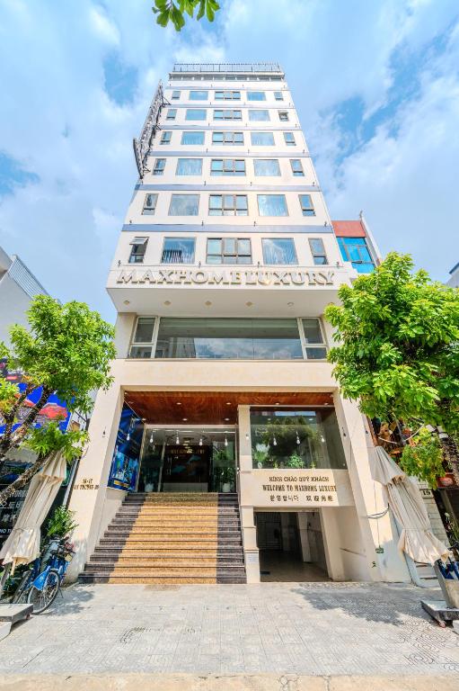 Dịch Vụ Hỗ Trợ Trẻ Em Tại Sân Bay: Giải Pháp Tuyệt Vời Cho Gia Đình Khi Di Chuyển Cùng Vietjet Giá Rẻ