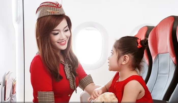 Dịch Vụ Hỗ Trợ Trẻ Em Tại Sân Bay: Giải Pháp Tuyệt Vời Cho Gia Đình Khi Di Chuyển Cùng Vietjet Giá Rẻ