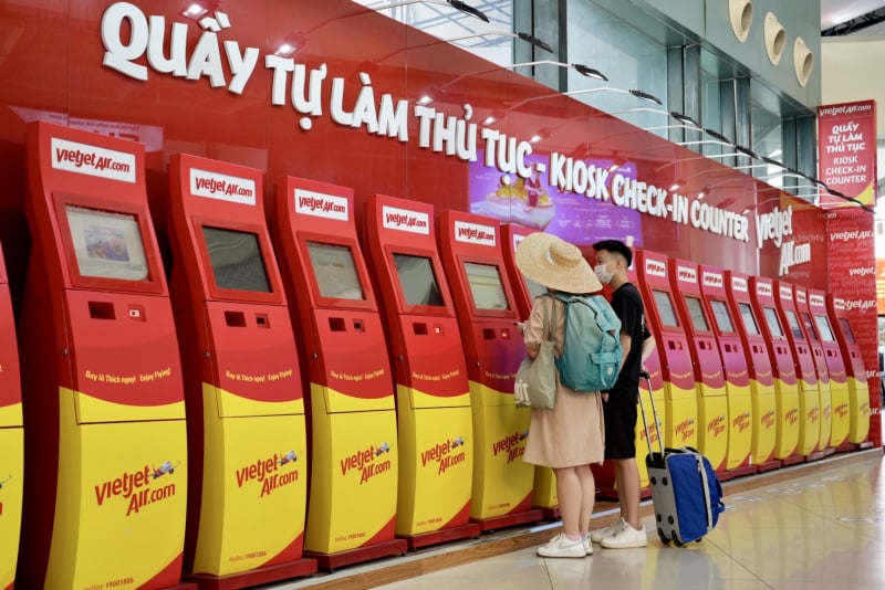 Hướng dẫn chi tiết cách sử dụng kios check-in tự động cùng Vietjet
