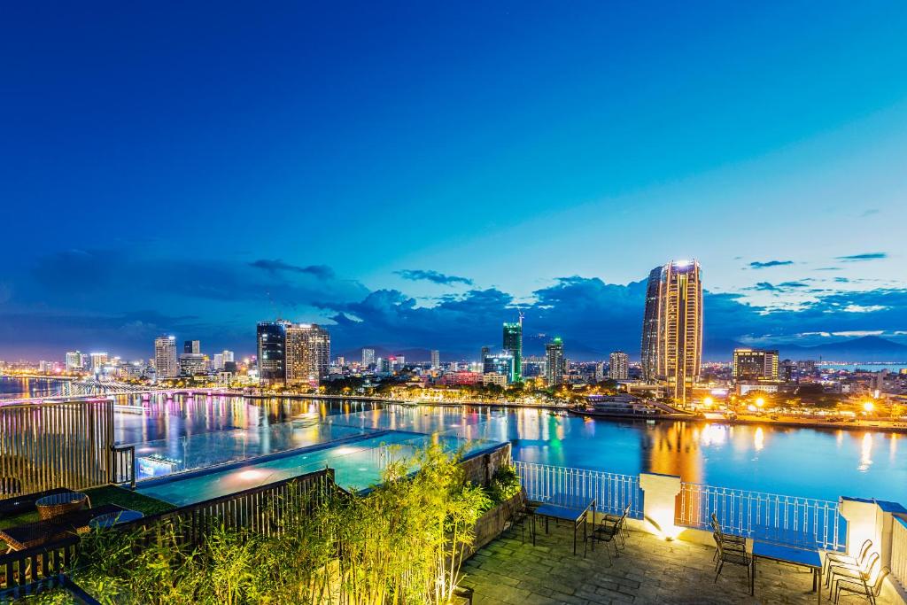 Khách Sạn Gần Vincom Đà Nẵng – Lựa Chọn Lý Tưởng Cùng Vietjet Giá Rẻ