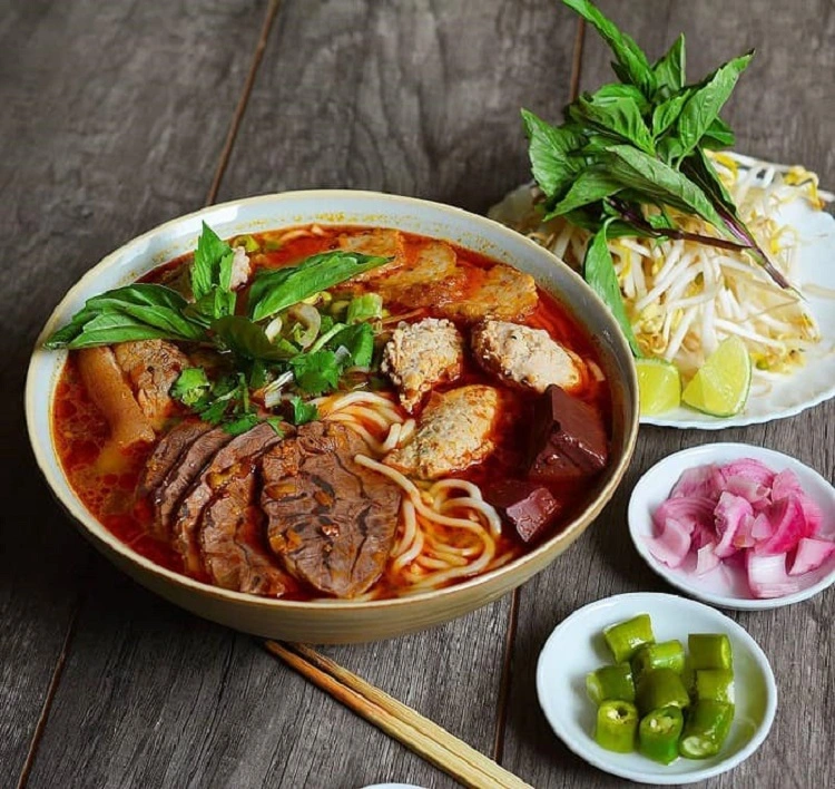 Khám Phá 10 Quán Bún Bò Ngon Nhất Đà Nẵng