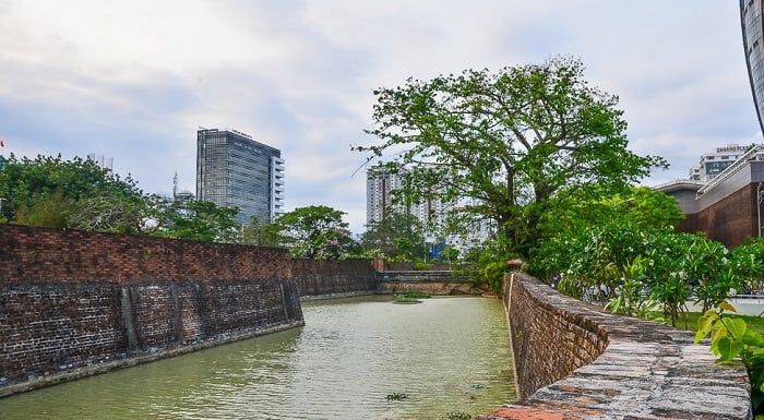 Khám Phá Di Tích Thành Điện Hải – Hành Trình Lắng Nghe Hơi Thở Lịch Sử