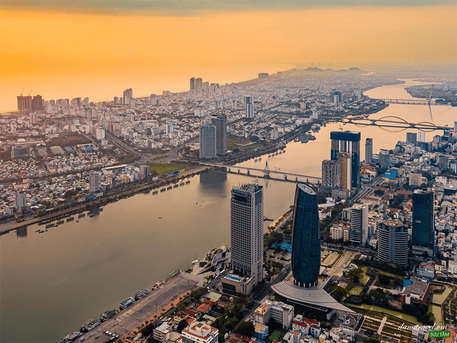 Kinh Nghiệm Du Lịch Đà Nẵng Mùa Mưa: Trải Nghiệm Tuyệt Vời Cùng Vietjet Giá Rẻ