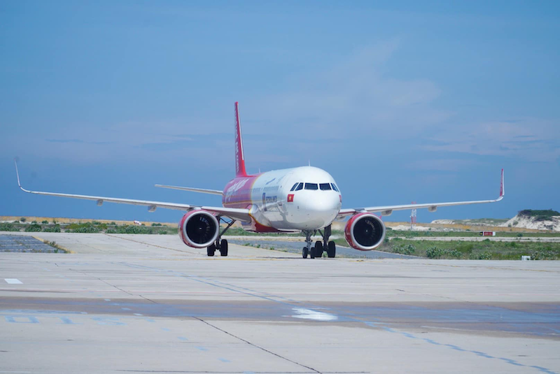 Quy trình đổi chuyến bay tại sân bay: Hướng dẫn chi tiết cùng Vietjet