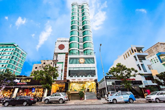 Quy trình lên máy bay: Hướng dẫn đầy đủ, chi tiết cho bạn đọc cùng Vietjet