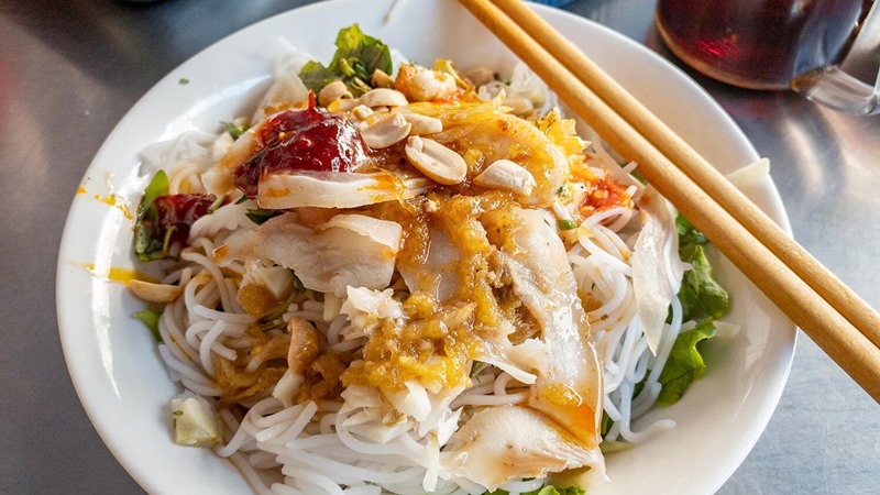 Thưởng Thức Hương Vị &#8220;Bún Mắm&#8221; Ngon Chuẩn Vị Tại Đà Nẵng