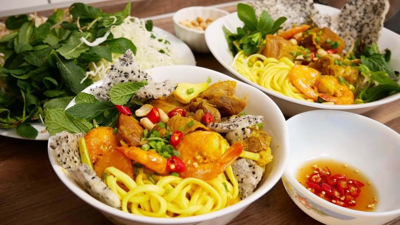 Thưởng Thức Hương Vị Mì Quảng Chính Gốc Tại Đà Nẵng