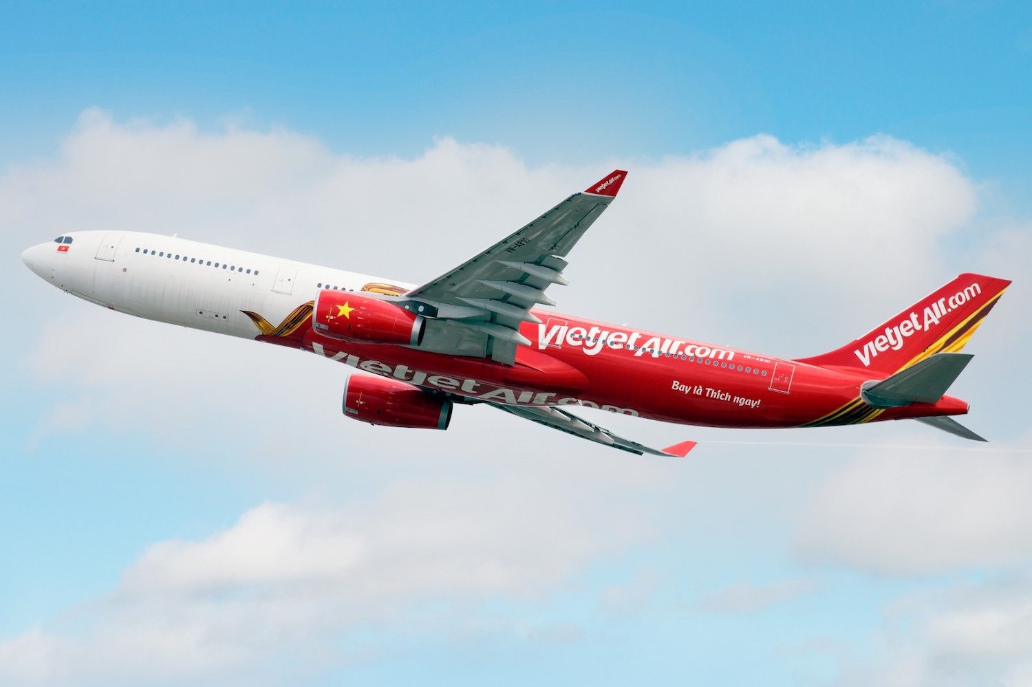 Tìm Hiểu Quy Trình Kiểm Tra An Ninh Sân Bay Chi Tiết Nhất Cùng Vietjet Giá Rẻ