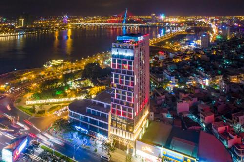 Top Các Khách Sạn Gần Sân Bay Đà Nẵng – Trải Nghiệm Tuyệt Vời Cho Mọi Chuyến Đi