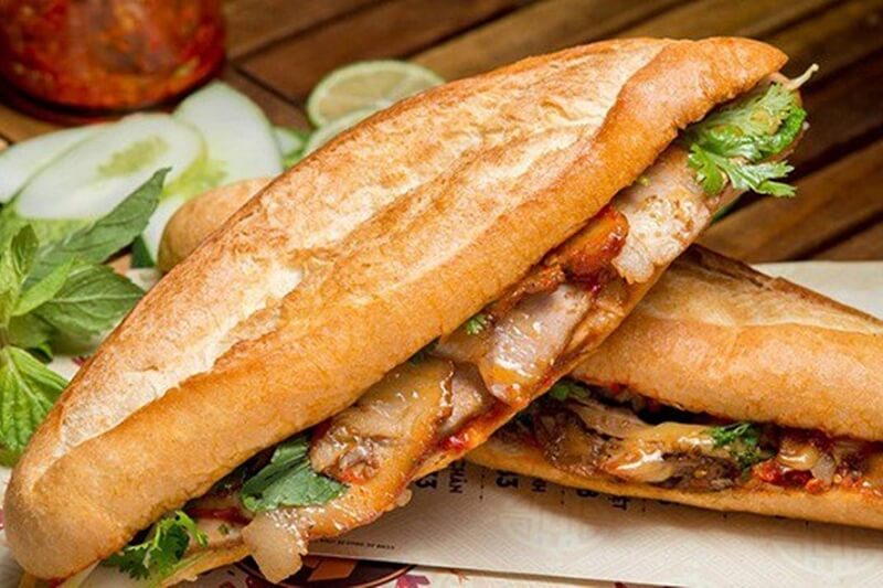 Toplist Bánh Mì Ngon Đà Nẵng – Cùng Vietjet Giá Rẻ Khám Phá Ẩm Thực Đường Phố