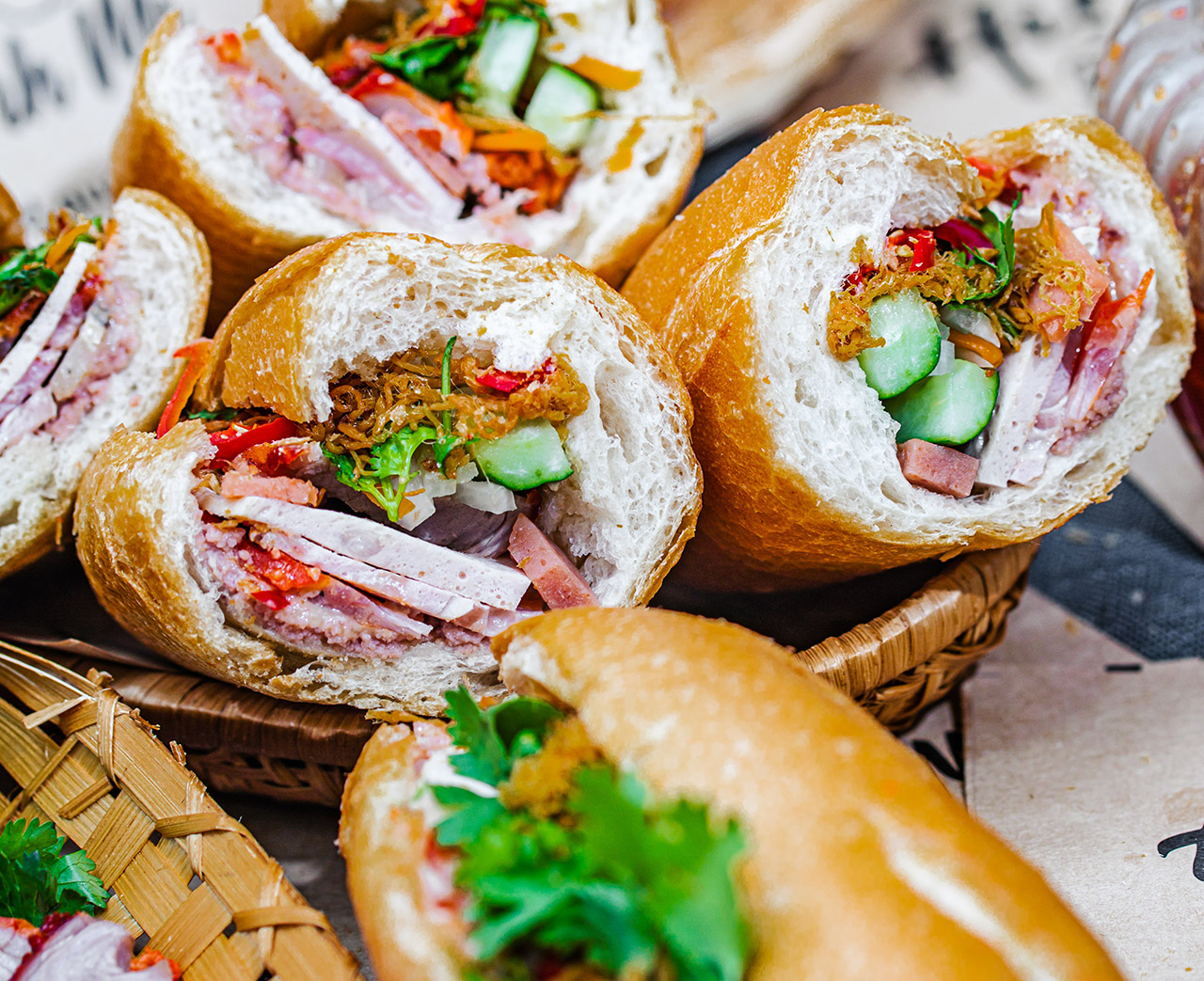 Toplist Bánh Mì Ngon Đà Nẵng – Cùng Vietjet Giá Rẻ Khám Phá Ẩm Thực Đường Phố