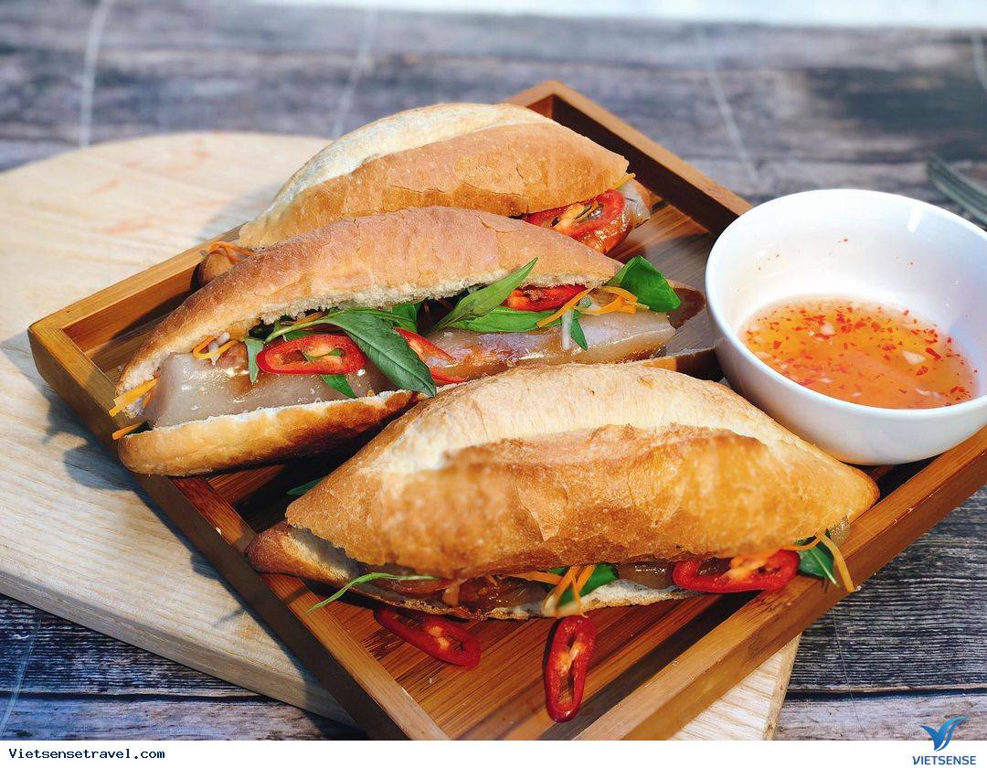 Toplist Bánh Mì Ngon Đà Nẵng – Cùng Vietjet Giá Rẻ Khám Phá Ẩm Thực Đường Phố