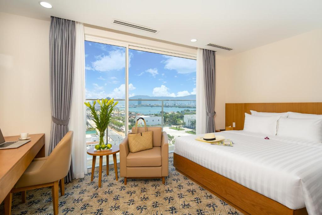Trải Nghiệm Đầy Ấn Tượng Tại Cầu Nguyễn Văn Trỗi – Biểu Tượng Độc Đáo Của Đà Nẵng