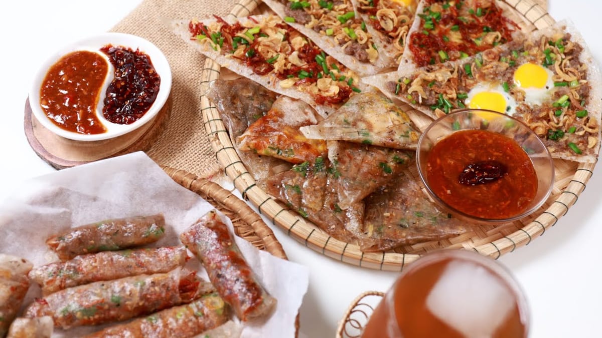 Trải Nghiệm Vị Ngon Đà Thành: Bánh Tráng Kẹp Đậm Đà Phong Vị Đà Nẵng