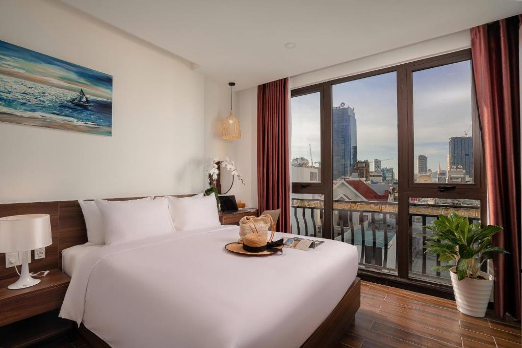 Dragon View Riverfront Hotel bùng nổ trải nghiệm – Mở khóa bí kíp du lịch Quảng Ninh chất vượt mong đợi