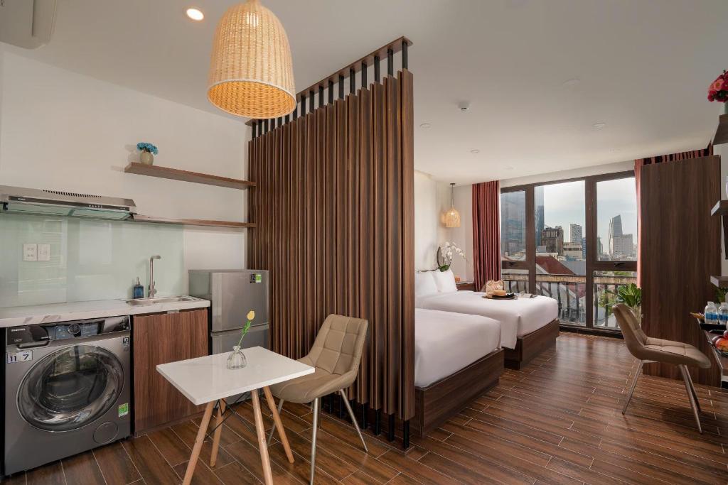 Dragon View Riverfront Hotel bùng nổ trải nghiệm – Mở khóa bí kíp du lịch Quảng Ninh chất vượt mong đợi