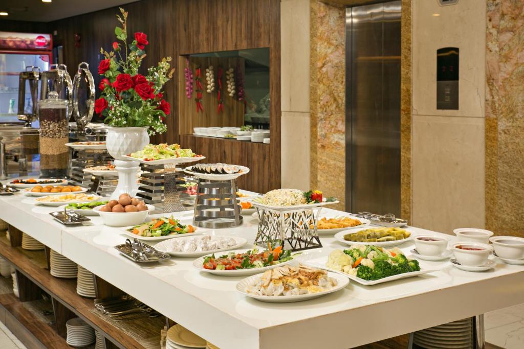 Lavender Riverside Hotel: Điểm Đến Lưu Trú Đa Sắc Mà Bạn Không Thể Bỏ Lỡ Khi Đến Đà Nẵng