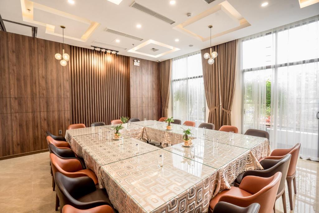 Minh Quan Hotel Danang – Trải Nghiệm Nghỉ Dưỡng Đỉnh Cao Giữa Lòng Đà Nẵng