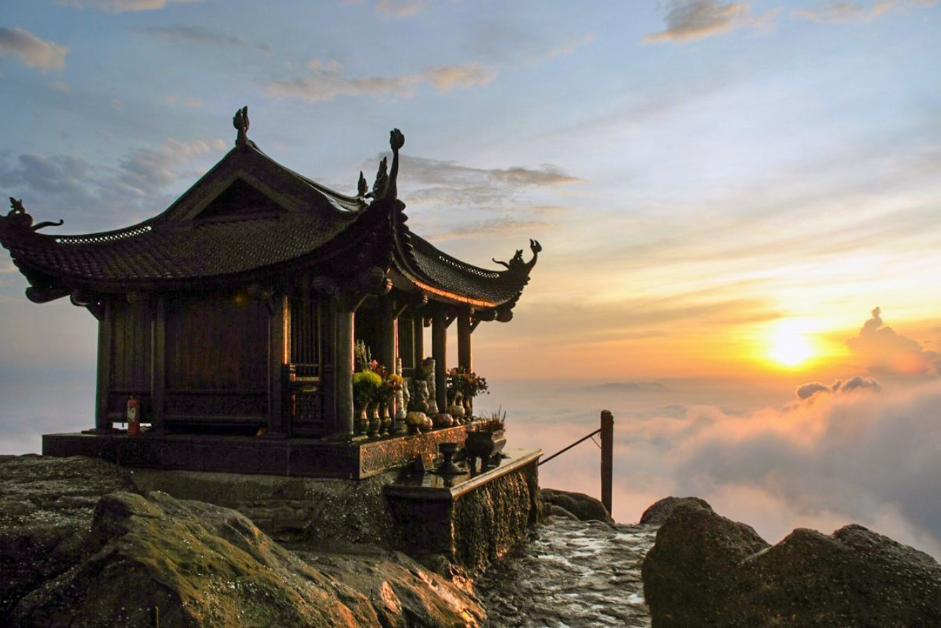 New Life Hotel Danang: Chạm Đỉnh Chill – Kinh Nghiệm Du Lịch Quảng Ninh Đậm Chất GenZ