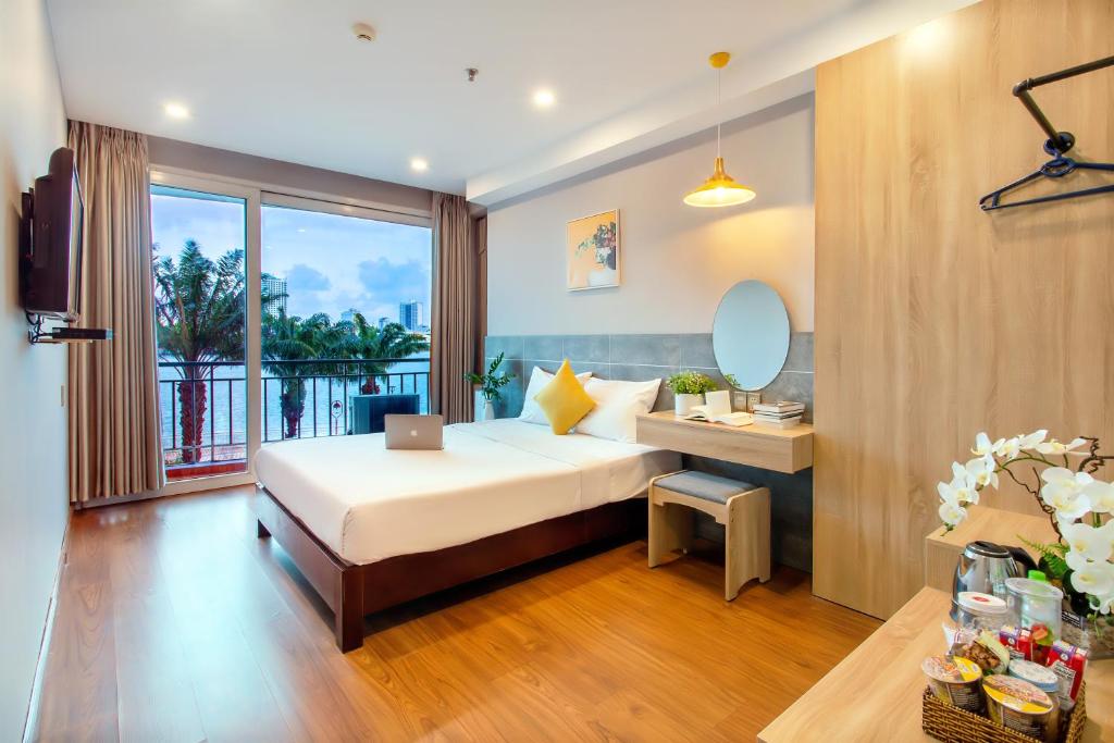 Review Happy Day Riverside Hotel &#038; Spa Danang – Khám Phá Trải Nghiệm Tuyệt Vời Tại Đà Nẵng Cùng VietJetGiare