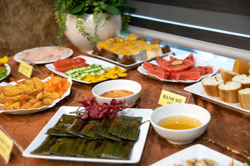 Tan Phuong Nam Hotel &#038; Apartment: Trải Nghiệm Chất Lừ – Hành Trình Quảng Ninh Đỉnh Cao Cho GenZ