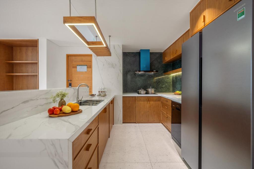 Vernal Hotel & Apartment Da Nang khơi nguồn cảm hứng du lịch Quảng Ninh – Review siêu chất, bí kíp GenZ bùng nổ