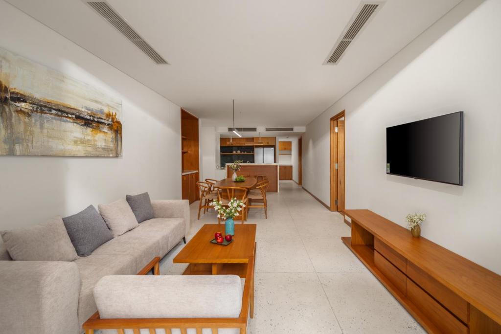 Vernal Hotel & Apartment Da Nang khơi nguồn cảm hứng du lịch Quảng Ninh – Review siêu chất, bí kíp GenZ bùng nổ