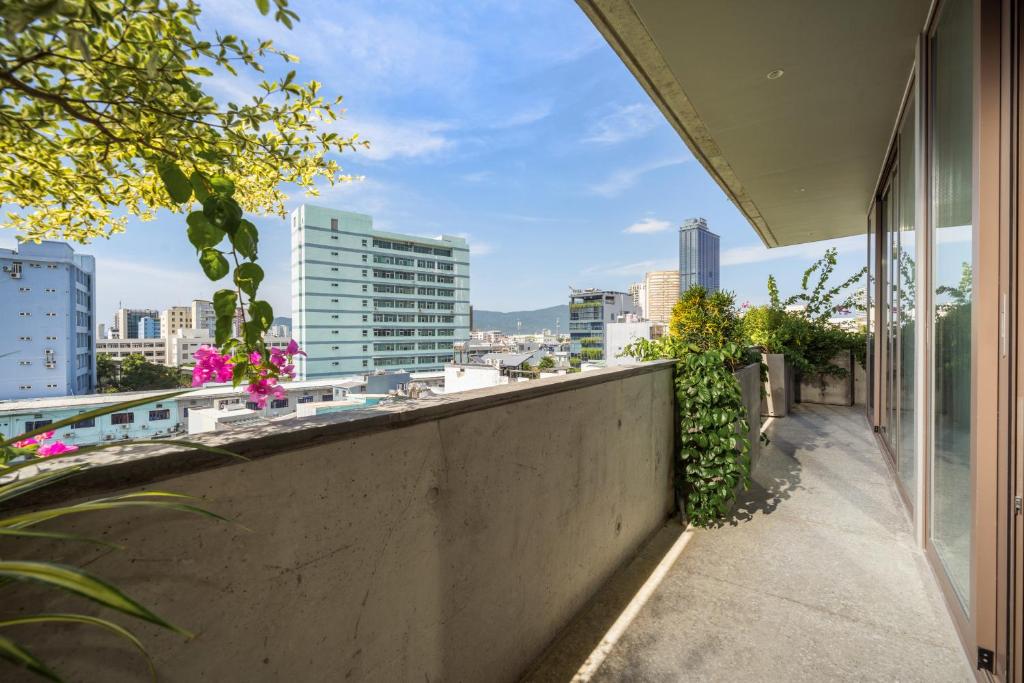 Vernal Hotel & Apartment Da Nang khơi nguồn cảm hứng du lịch Quảng Ninh – Review siêu chất, bí kíp GenZ bùng nổ