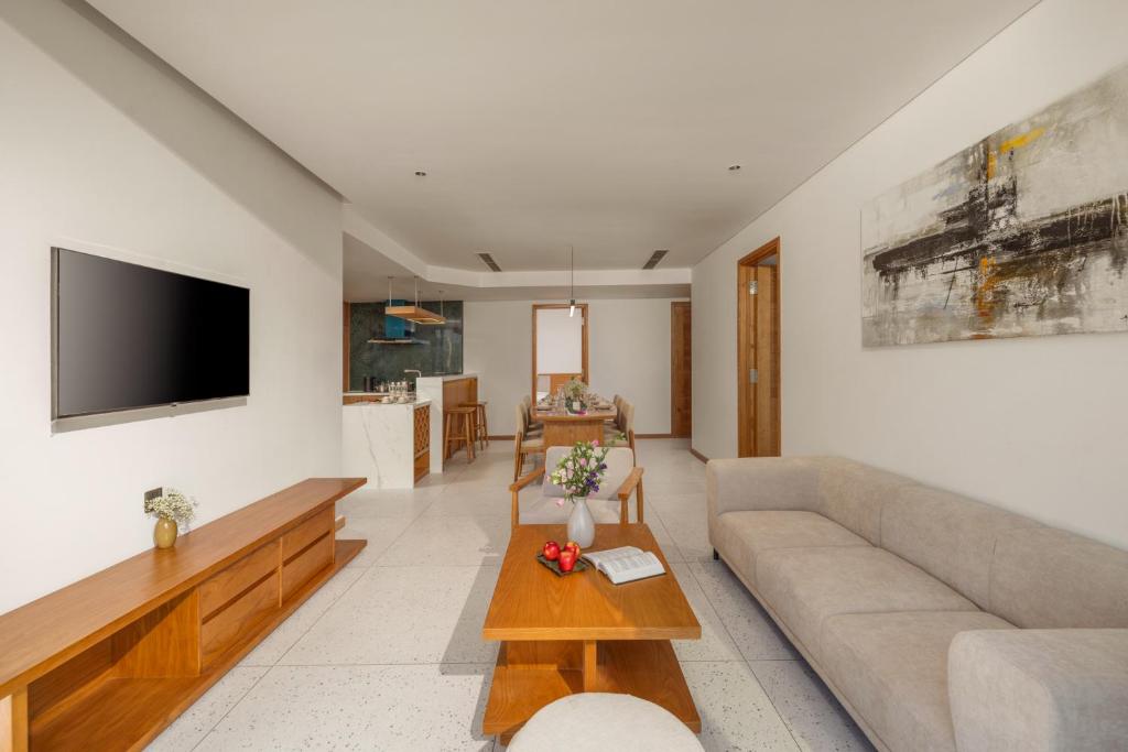 Vernal Hotel & Apartment Da Nang khơi nguồn cảm hứng du lịch Quảng Ninh – Review siêu chất, bí kíp GenZ bùng nổ