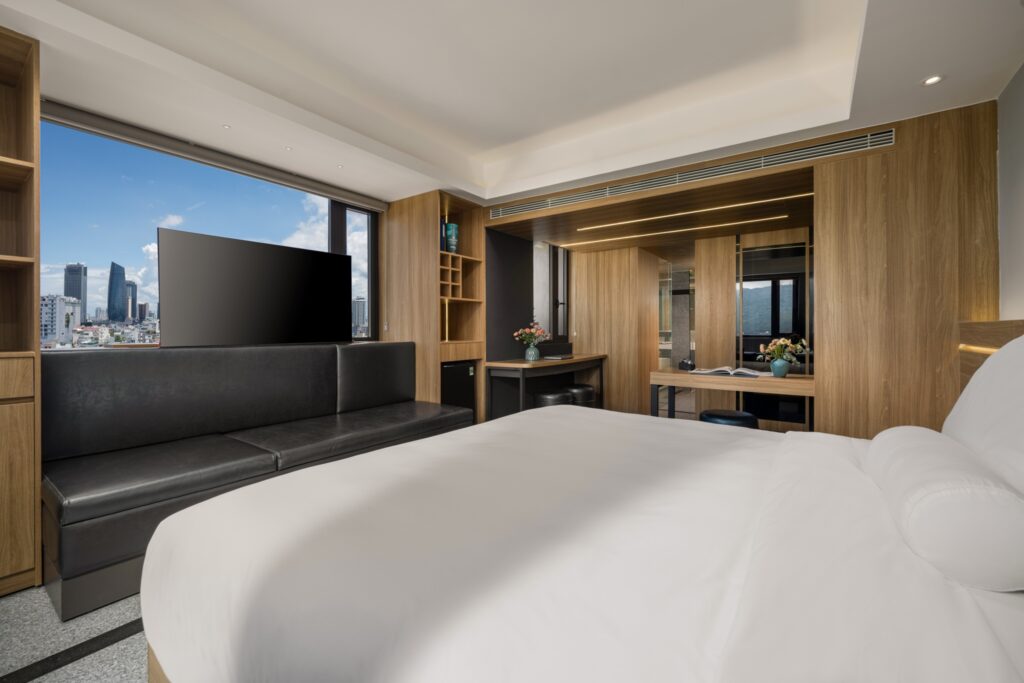 Rest Hotel: Khám Phá “Nơi Nghỉ Dưỡng Đỉnh Cao” Tại Đà Nẵng